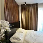 Luxury 2br With Free Parking Herastrau Appartement *
