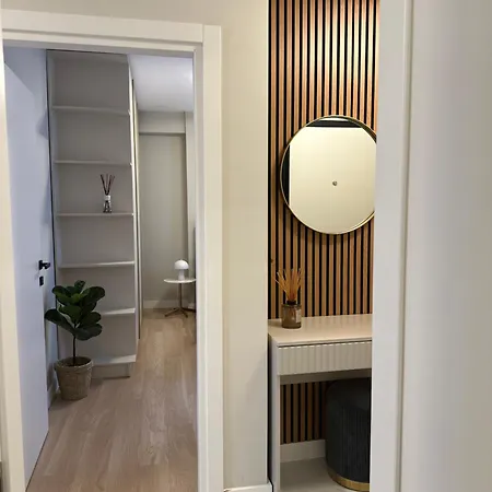 Luxury 2br With Free Parking Herastrau 公寓 布加勒斯特